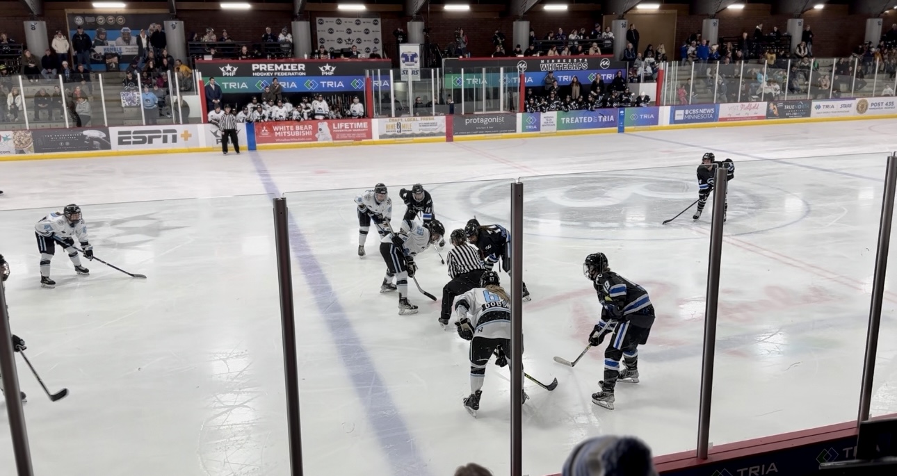 Minnesota Whitecaps vs. Buffalo Beauts in the first ever sellout at Richfield Arena